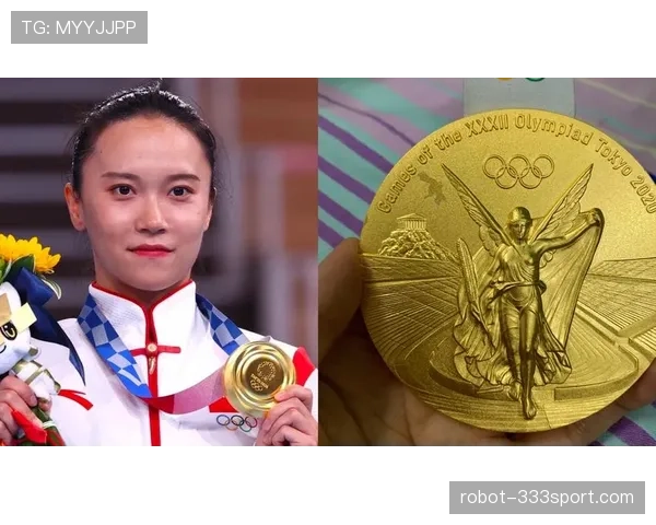 朱雪莹训练场上各种严肃，私下居然是个买买买狂魔？这反差太带劲了吧！